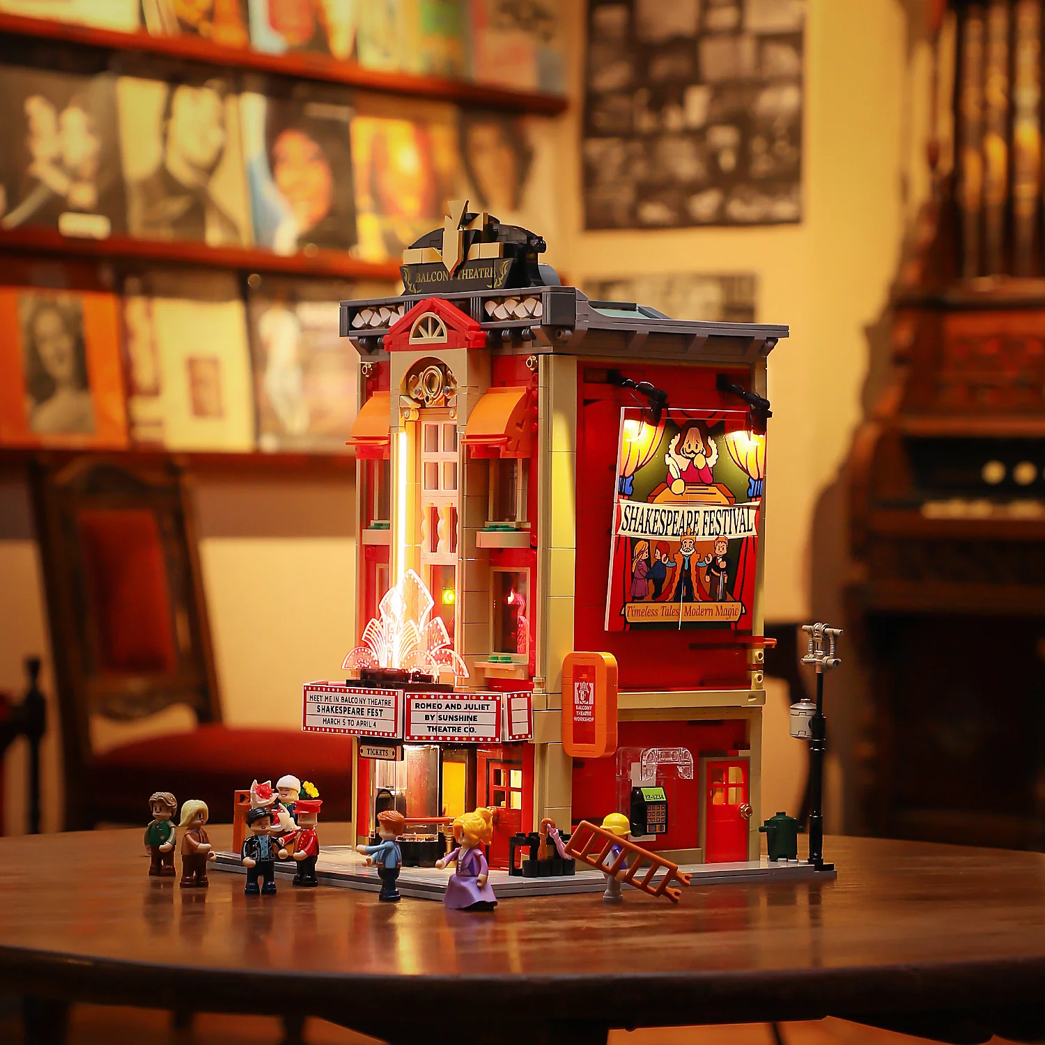 Balcony Theatre - Image 5