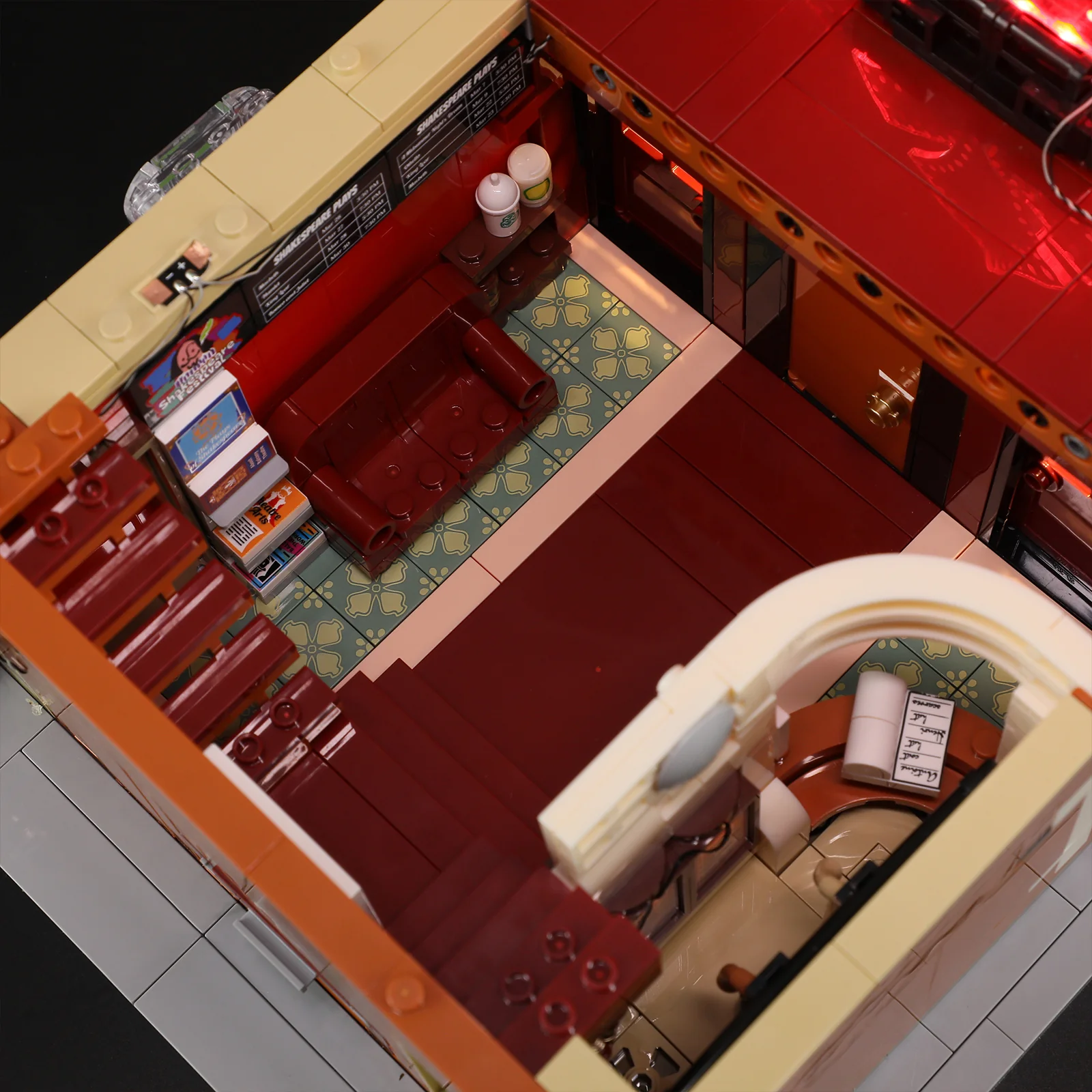 Balcony Theatre - Image 8