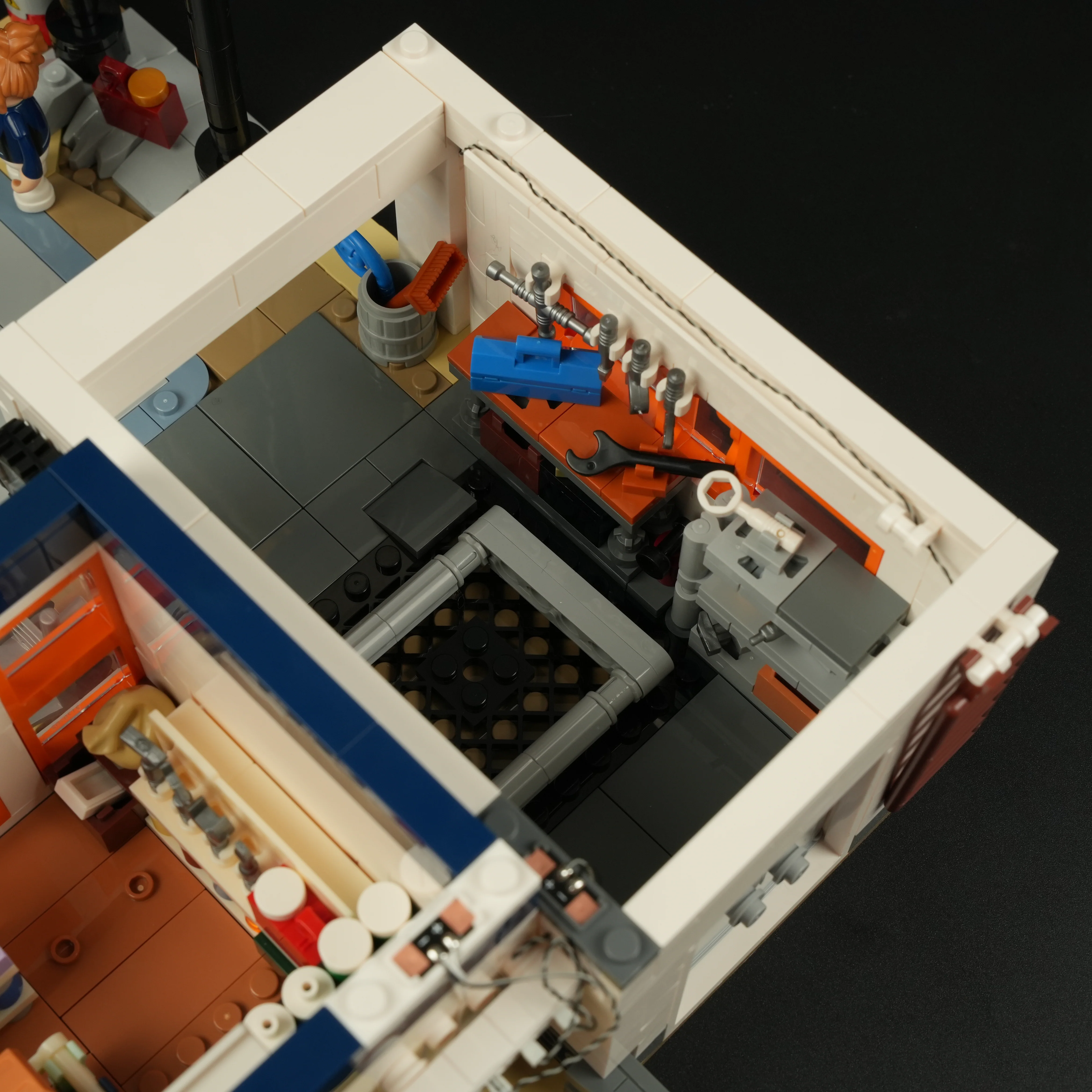 Gas Station - Image 6