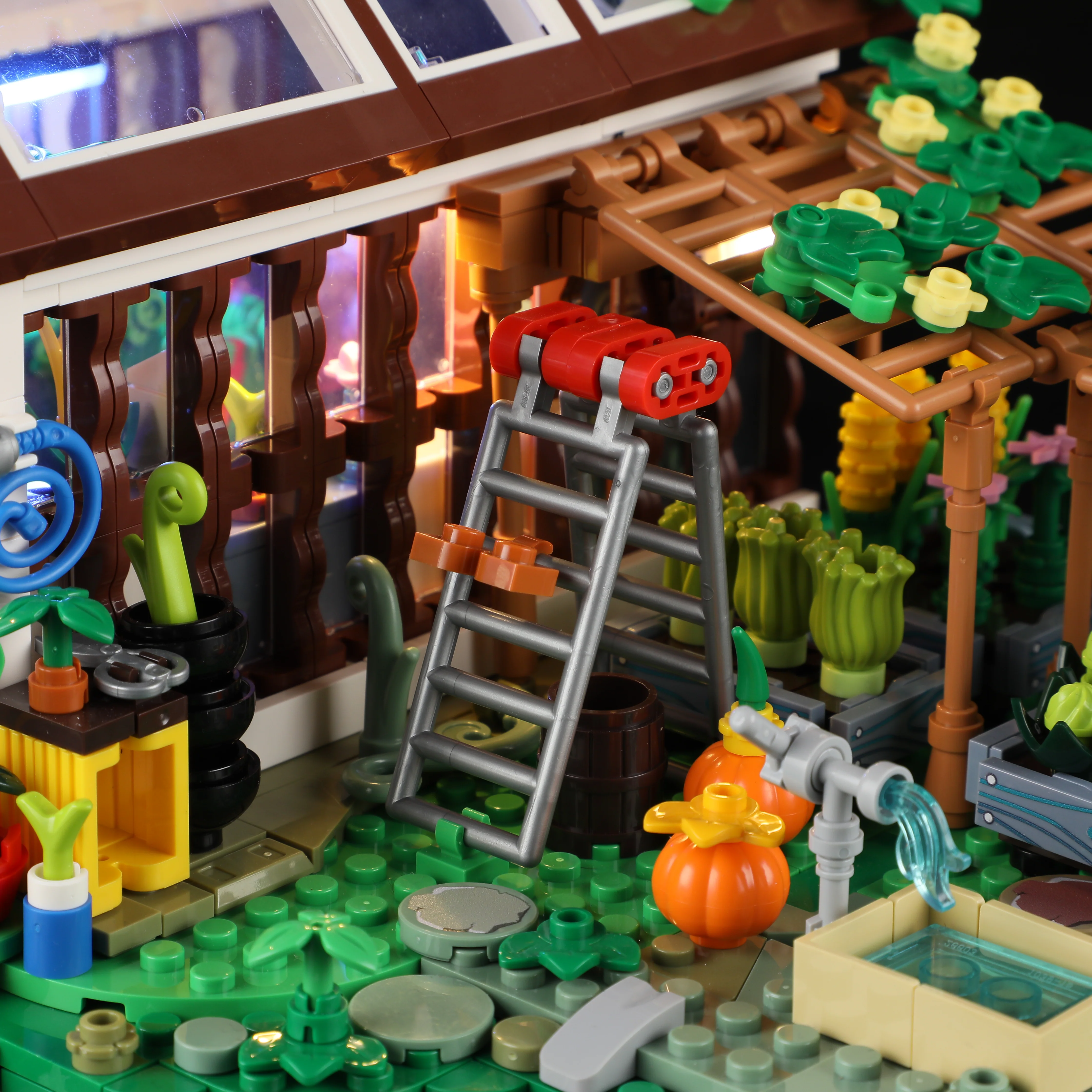 Home Greenhouse - Image 8