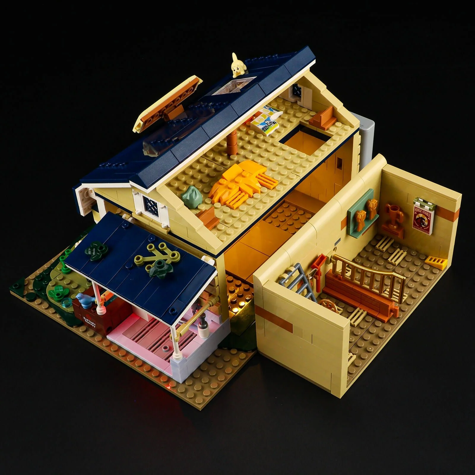 Horse Stable - Image 5